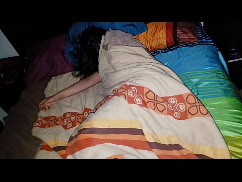 ❤️ Üvey oğul, genç üvey annesini uyurken azarlıyor. ❤❌ Ev yapımı porno pornoda tr.purchasexz.top ❌️❤